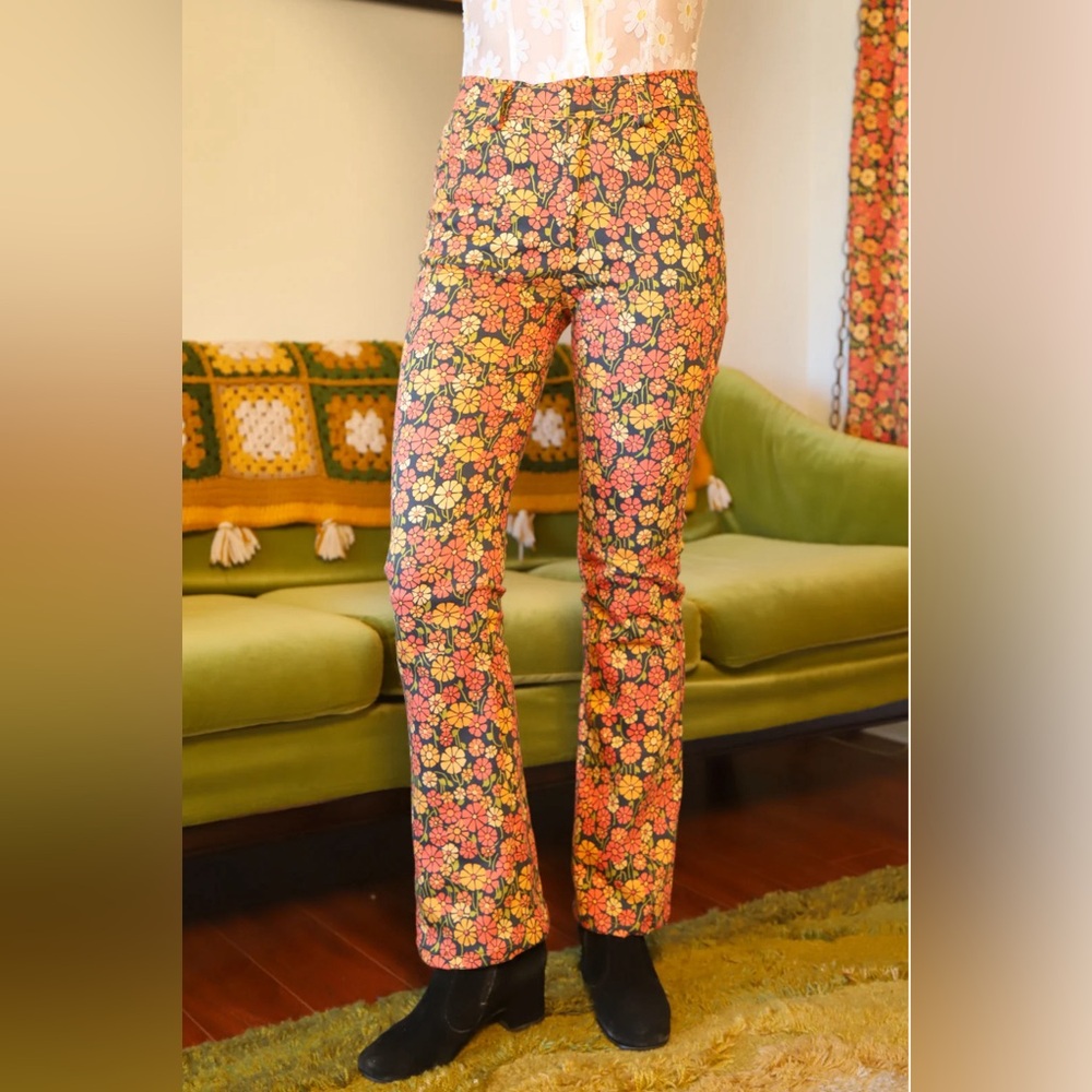 Miracle Eye Birkin Pant in Marigold. Size Small Women’s